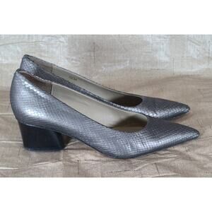 Donald Pliner 7.5B Women's Woven Leather Pewter Block Heels Italian Pointed Toe